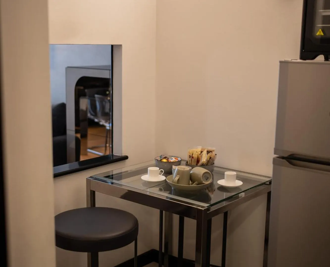 Duomo, La Residenza Isabella - Via Pantano House Apartment Milan